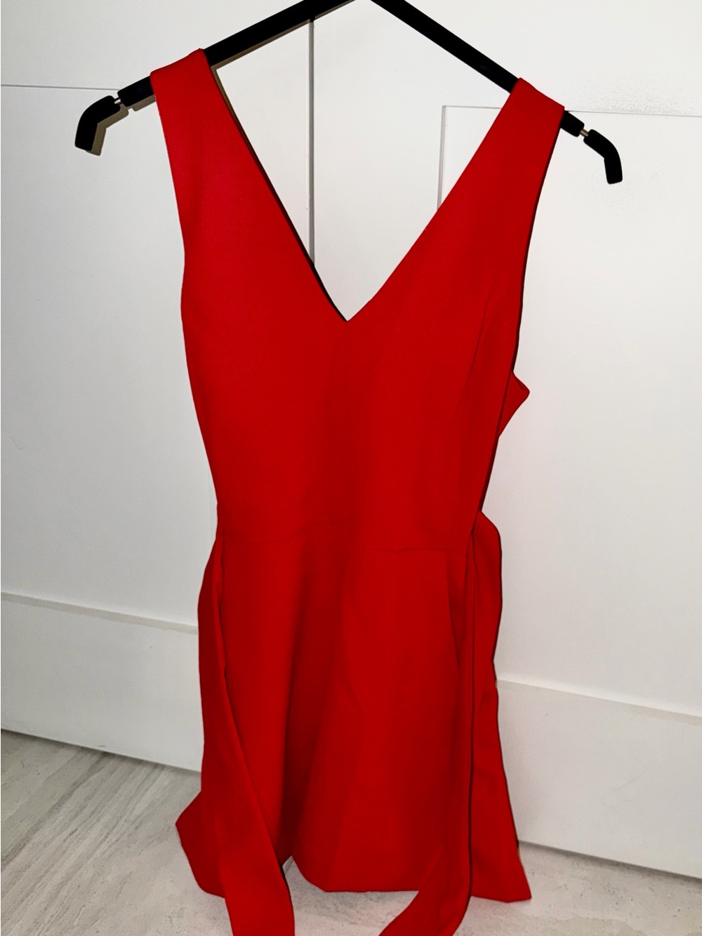 Women's Wilfred Red V-Neck Sleeveless jumper